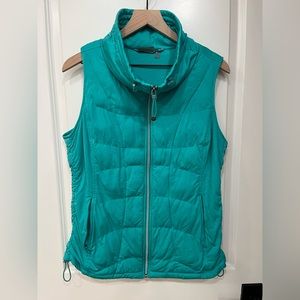Athleta Cowl Neck Vest EUC